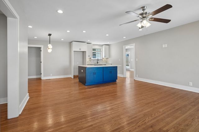 1523A Dugger Dr, Nashville, TN 37206