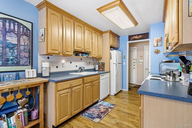 1003 Holly Stream Court 1003, Brewster, NY 10509