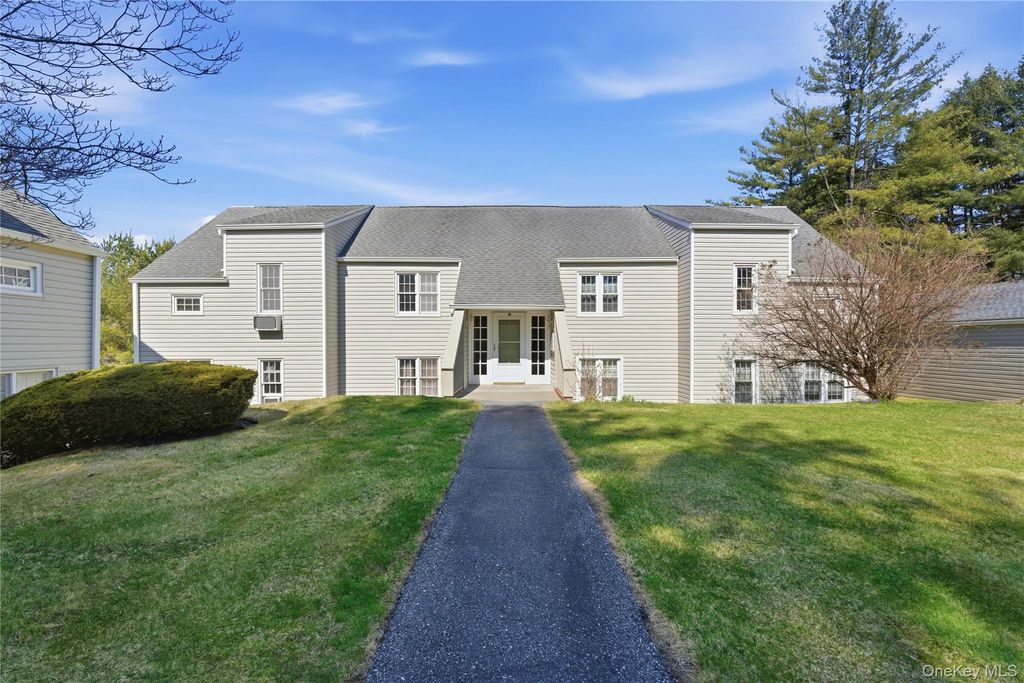 1003 Holly Stream Court 1003, Brewster, NY 10509