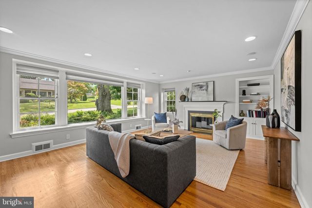 505 PARKVIEW DR, Wynnewood, PA 19096