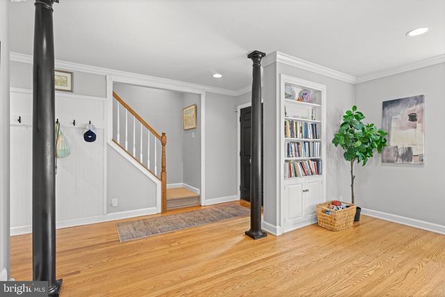 505 PARKVIEW DR, Wynnewood, PA 19096
