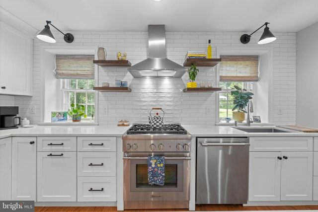505 PARKVIEW DR, Wynnewood, PA 19096