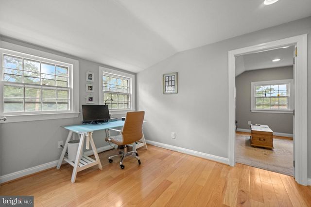 505 PARKVIEW DR, Wynnewood, PA 19096