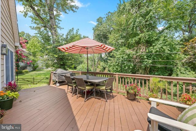 505 PARKVIEW DR, Wynnewood, PA 19096