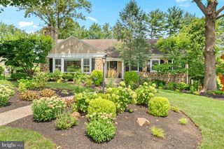 505 PARKVIEW DR, Wynnewood, PA 19096