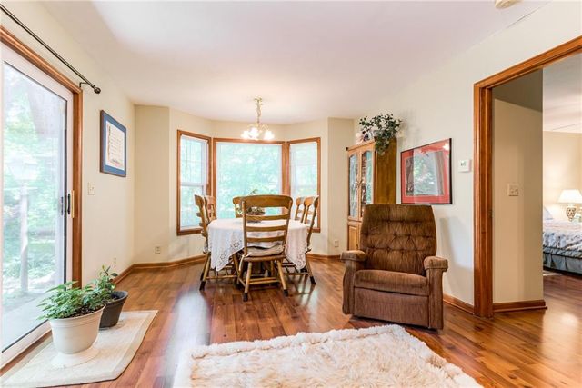 7225 Booth Street, Prairie Village, KS 66208