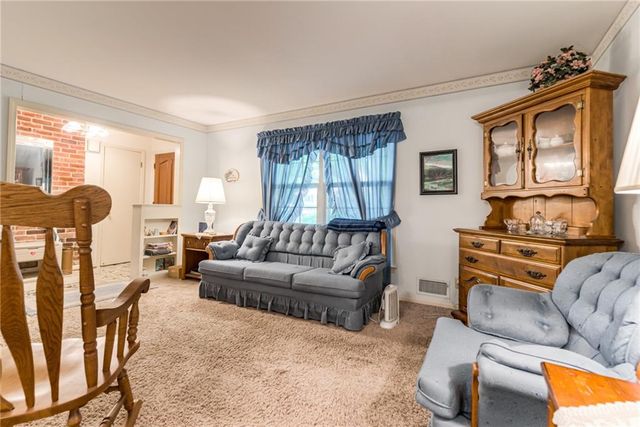 7225 Booth Street, Prairie Village, KS 66208