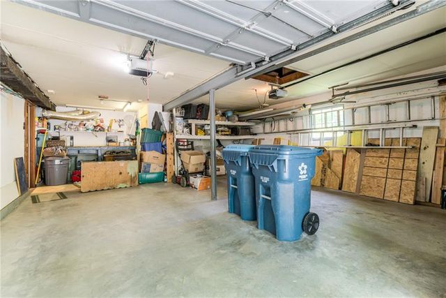 7225 Booth Street, Prairie Village, KS 66208