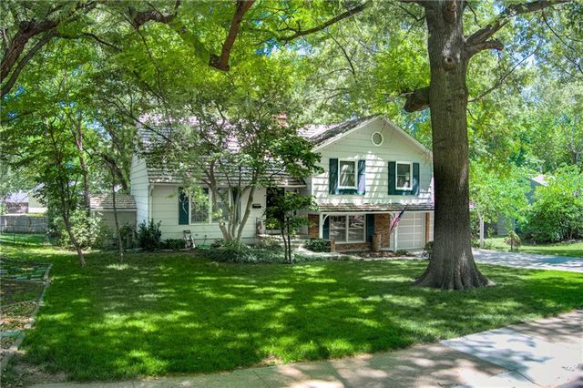 7225 Booth Street, Prairie Village, KS 66208