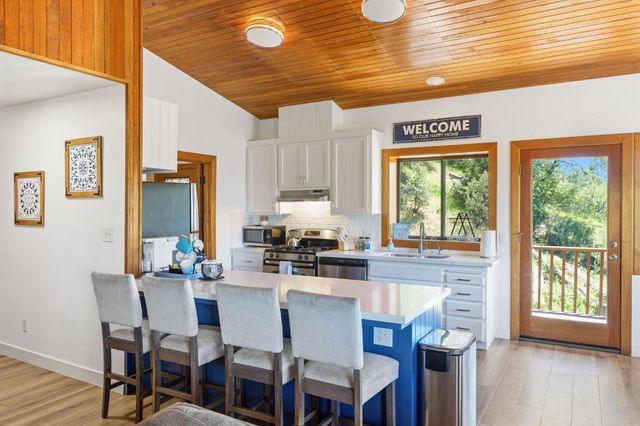 56406 Marina View Way, Bass Lake, CA 93604