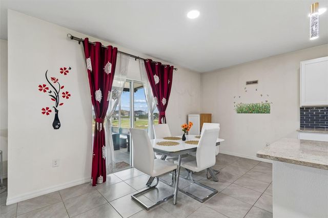 2814 COMMON FIG RUN, Wesley Chapel, FL 33543