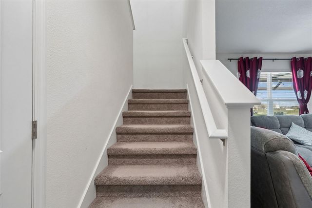 2814 COMMON FIG RUN, Wesley Chapel, FL 33543