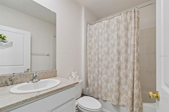 2814 COMMON FIG RUN, Wesley Chapel, FL 33543