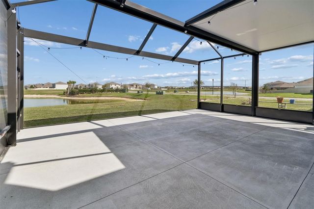 2814 COMMON FIG RUN, Wesley Chapel, FL 33543