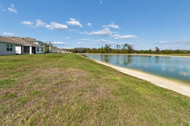 2814 COMMON FIG RUN, Wesley Chapel, FL 33543