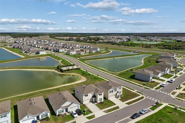 2814 COMMON FIG RUN, Wesley Chapel, FL 33543