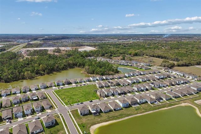 2814 COMMON FIG RUN, Wesley Chapel, FL 33543