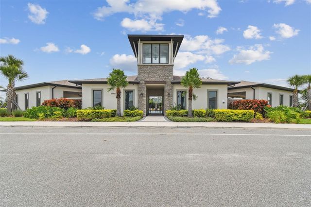 2814 COMMON FIG RUN, Wesley Chapel, FL 33543