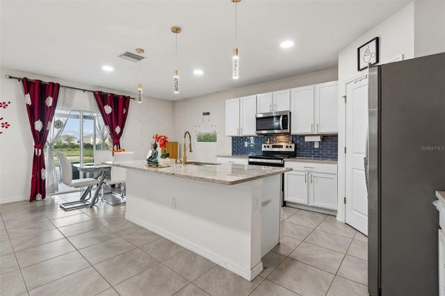 2814 COMMON FIG RUN, Wesley Chapel, FL 33543