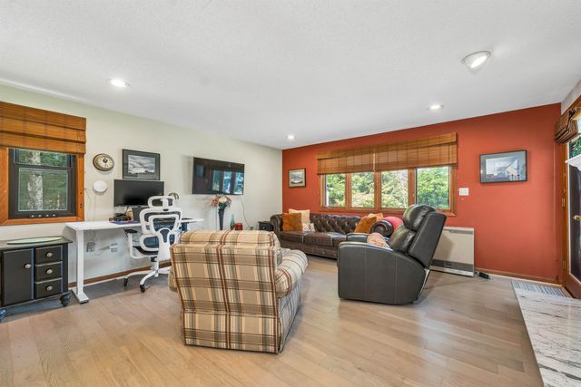 20 Pine Tree Way, Waterville Valley, NH 03215