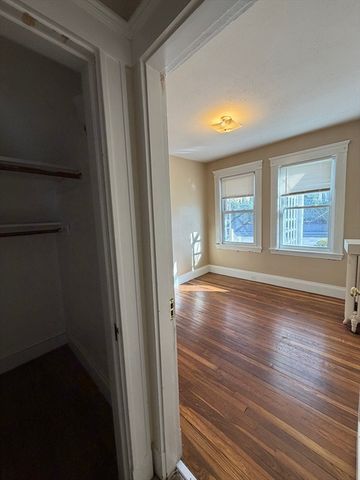 175 Warren St 1, Newton, MA 02459