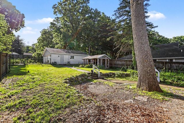 1372 Burlington Drive, Ross Twp, MI 49060