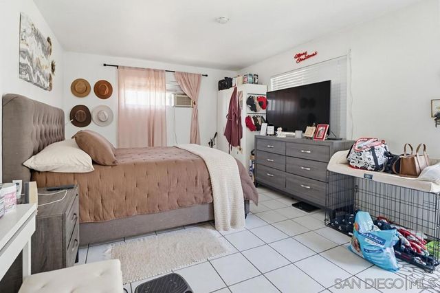 121 S Stephanie Lane, El Cajon, CA 92019