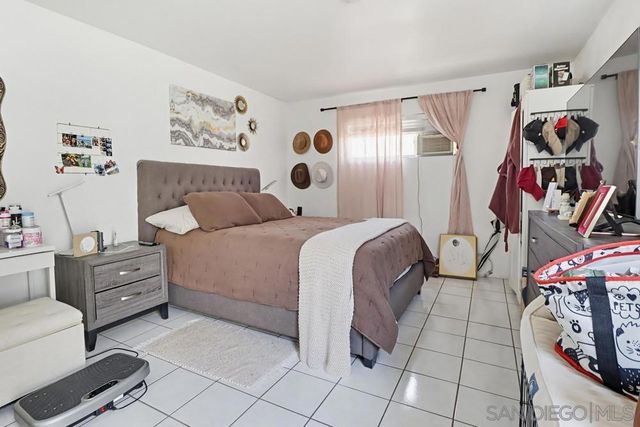 121 S Stephanie Lane, El Cajon, CA 92019