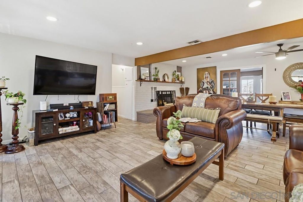 121 S Stephanie Lane, El Cajon, CA 92019 — photo 3
