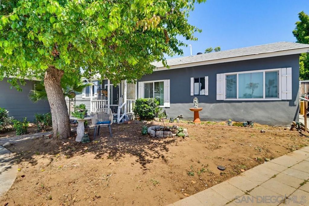 121 S Stephanie Lane, El Cajon, CA 92019 — photo 5