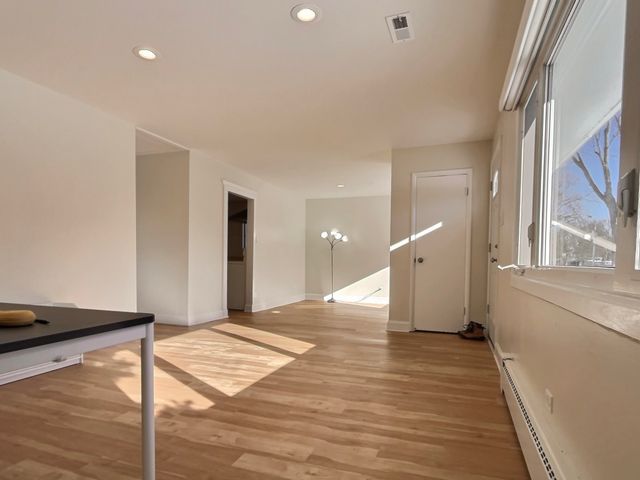 2946 Knollwood Lane, Glenview, IL 60025