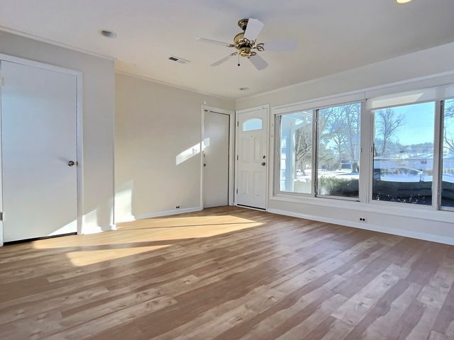 2946 Knollwood Lane, Glenview, IL 60025