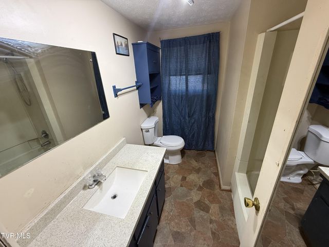 425 Kingsley Avenue, Kingsport, TN 37660