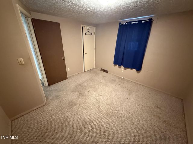 425 Kingsley Avenue, Kingsport, TN 37660