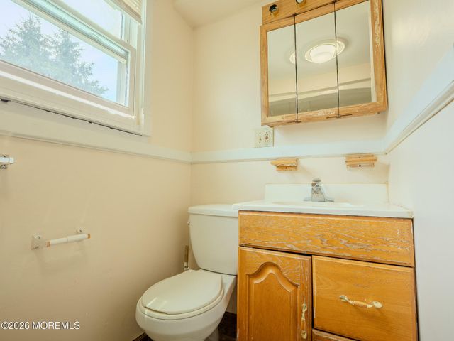 83 Barkalow Avenue, Freehold, NJ 07728
