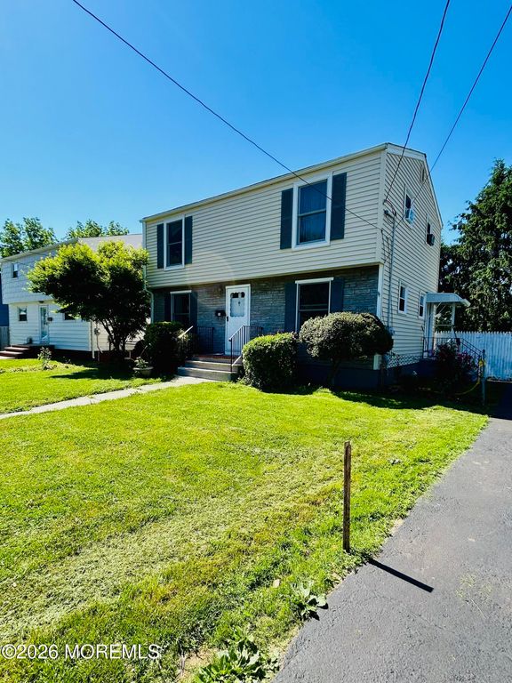 83 Barkalow Avenue, Freehold, NJ 07728