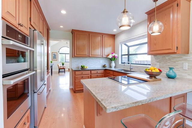 350 Tina Drive, Hollister, CA 95023
