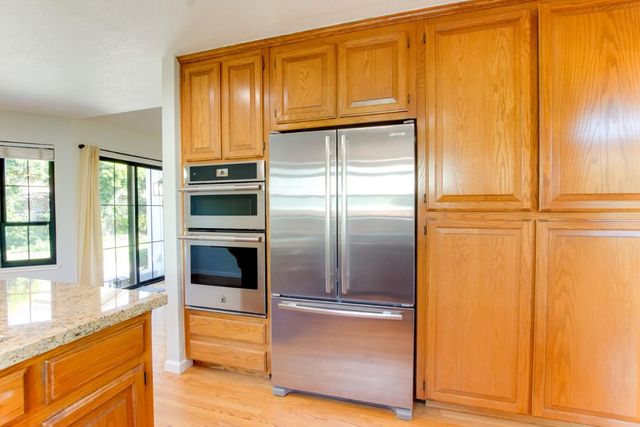 350 Tina Drive, Hollister, CA 95023