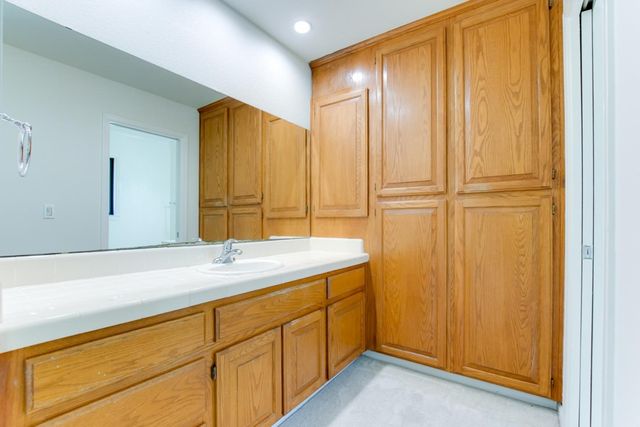 350 Tina Drive, Hollister, CA 95023