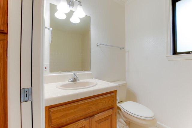 350 Tina Drive, Hollister, CA 95023