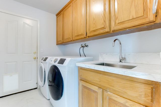350 Tina Drive, Hollister, CA 95023