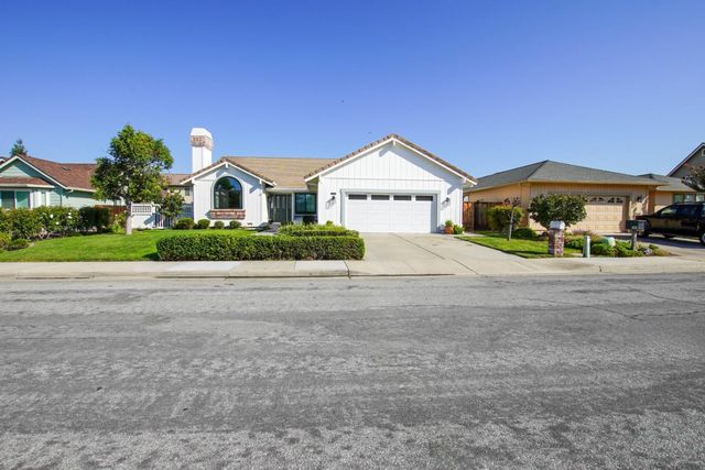 350 Tina Drive, Hollister, CA 95023