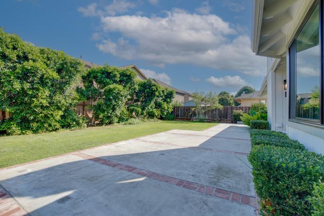 350 Tina Drive, Hollister, CA 95023