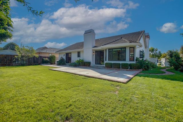 350 Tina Drive, Hollister, CA 95023