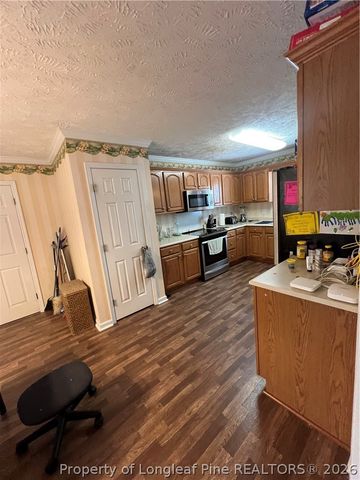 1921 Ashridge Drive, Fayetteville, NC 28304