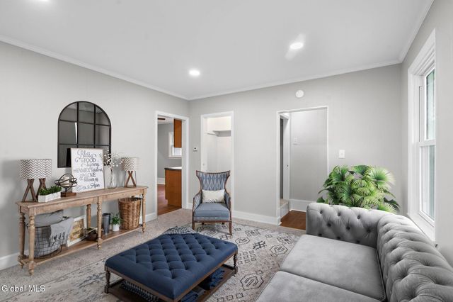 1331 Hodgson Street, Schenectady, NY 12303