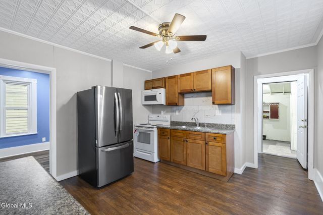 1331 Hodgson Street, Schenectady, NY 12303