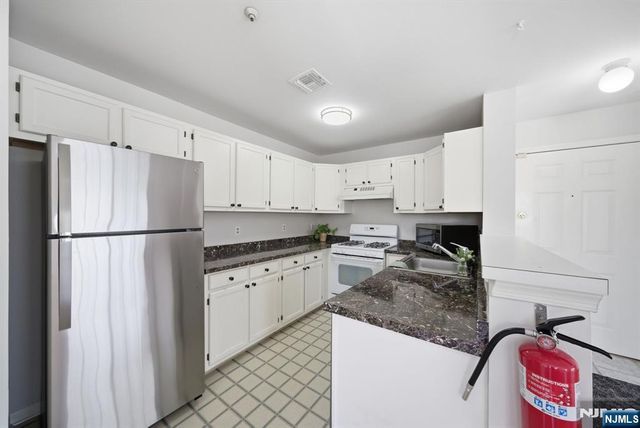 2903 Appleton Way, Hanover Township, NJ 07981