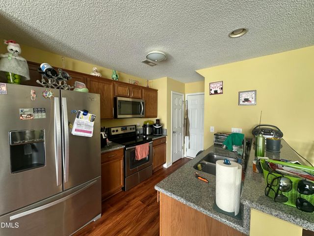 7728 Oliver Park Drive, Whitsett, NC 27377