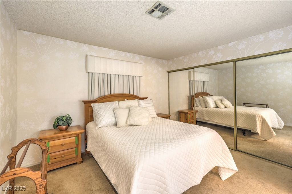 Image 17 of property listing at 1201 North Buffalo Drive 202, Las Vegas, NV 89128